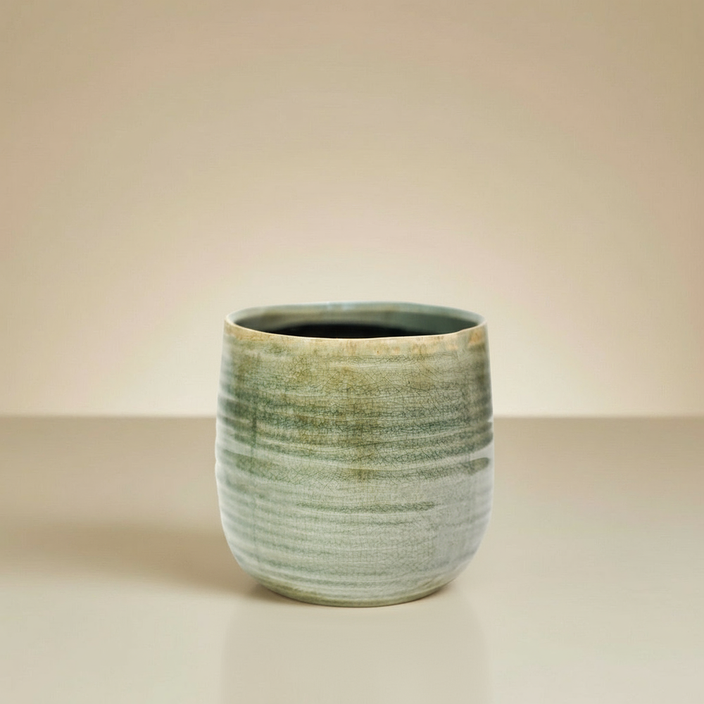 Como Planter In Mint